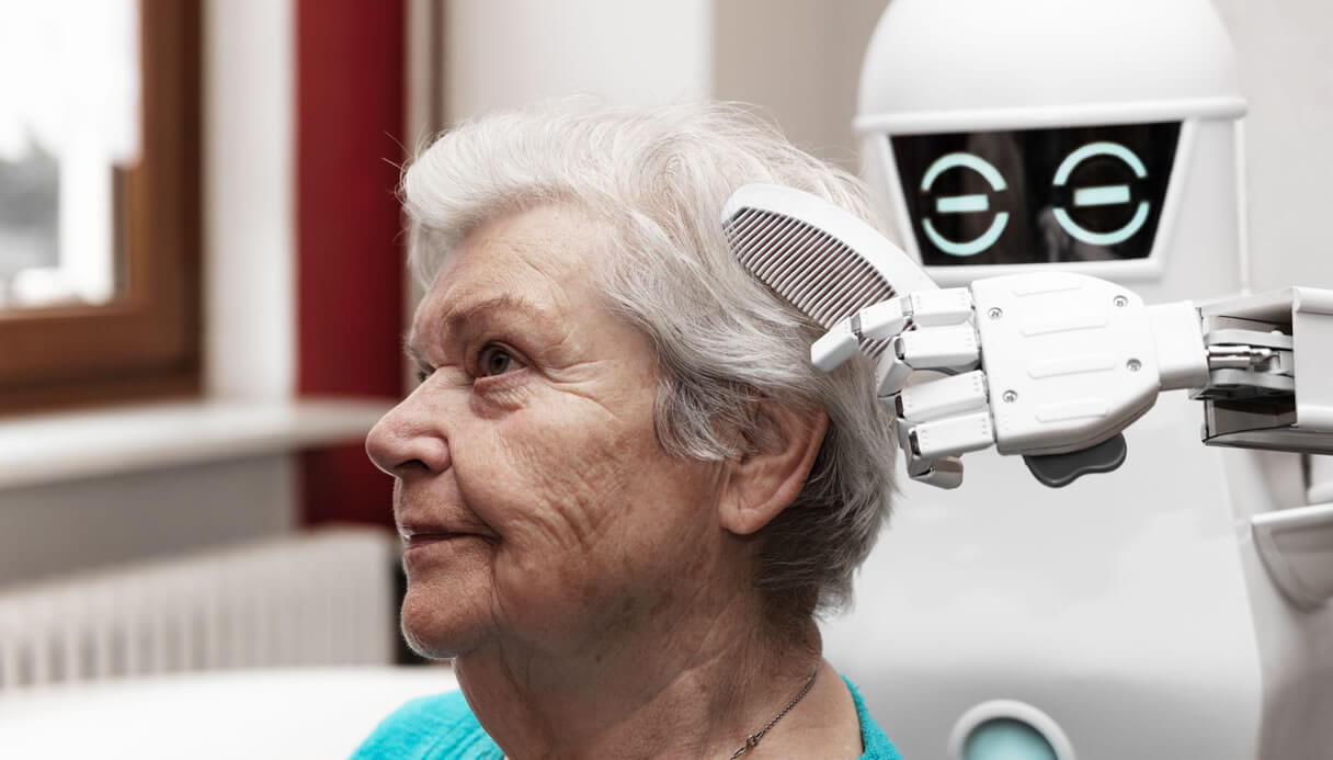 コミュニケーションロボットは介護で活躍する